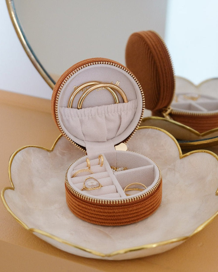 Portagioie da viaggio in velluto a coste Yvonne