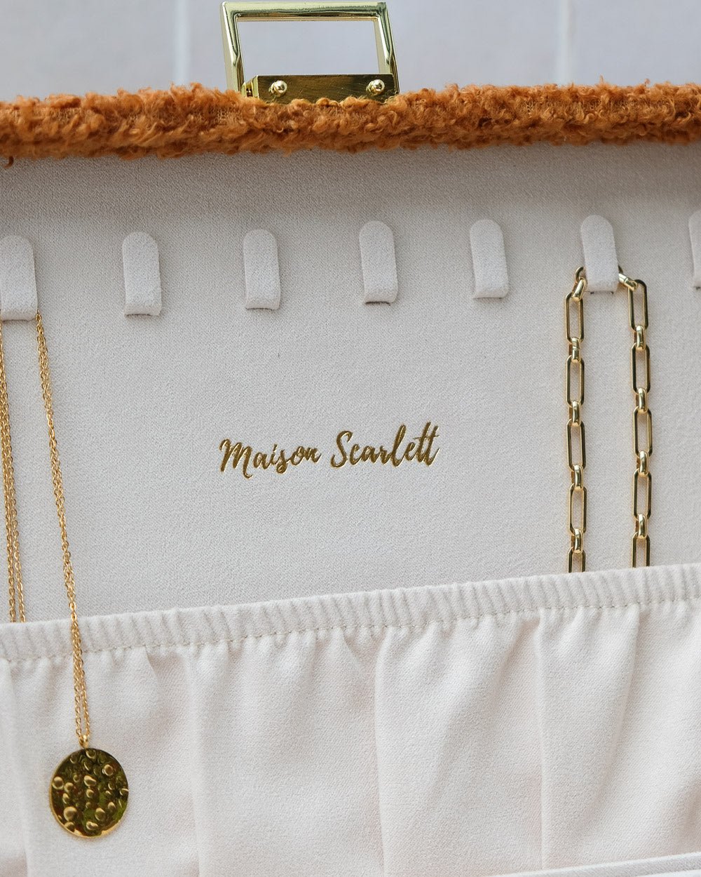 Portagioie Louise in pelliccia sintetica - outlet