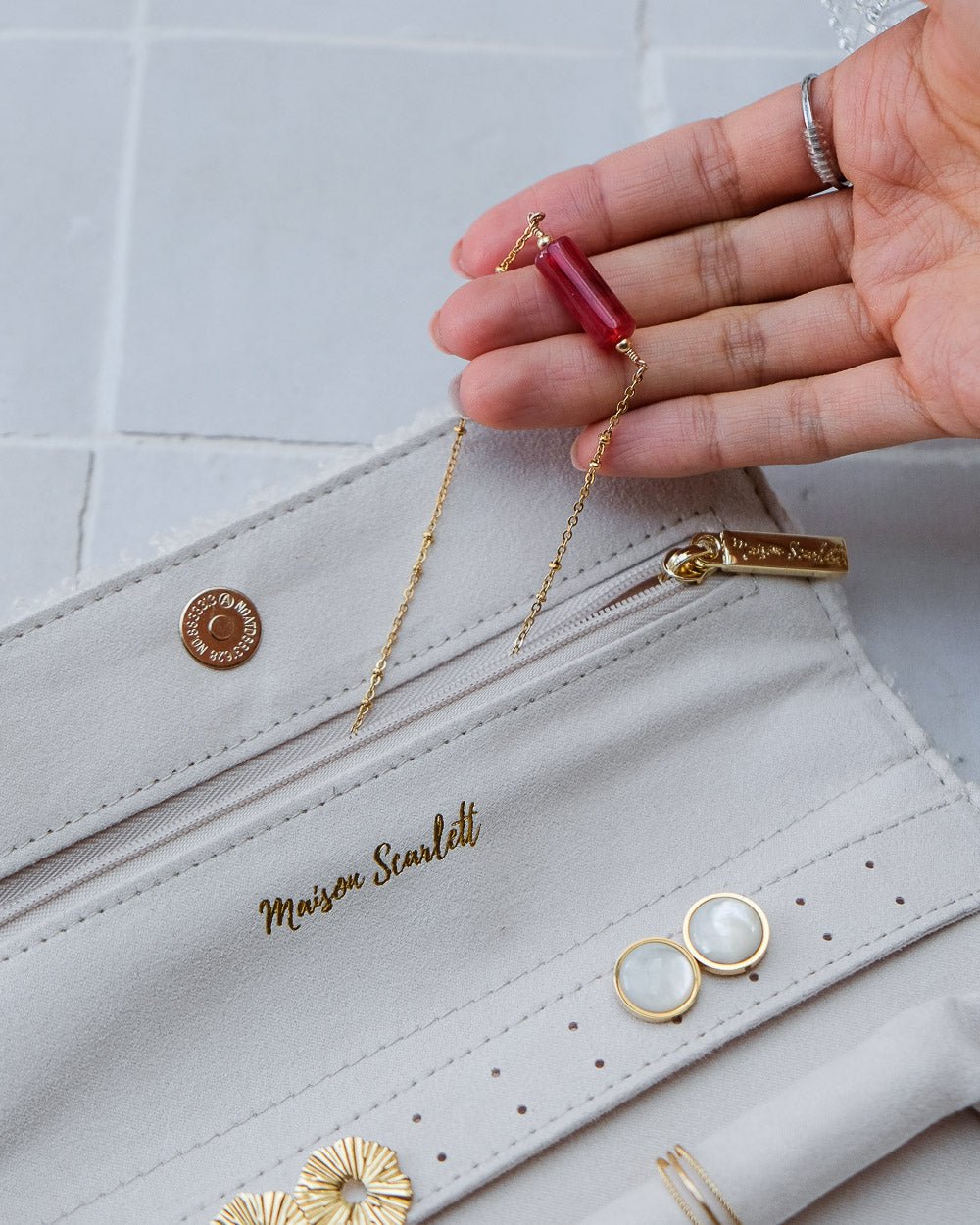 Pochette portagioielli Catherine in momoute