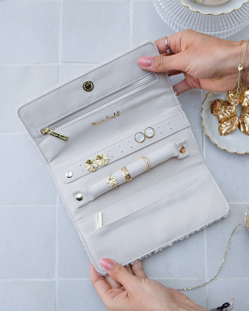 Pochette portagioielli Catherine in momoute